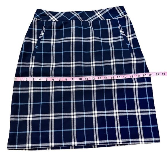 Laura Scott ~ Blue Plaid Skirt ~ fully lined ~ front side pockets ~ size small - Picture 7 of 9
